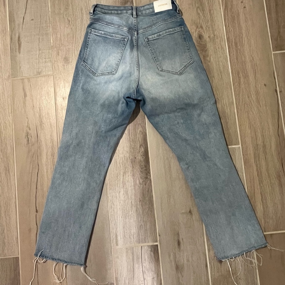 Express High Rise Jeans - Picture 2 of 5